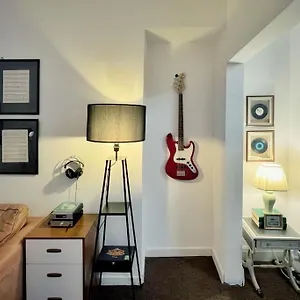 Urban Music Style Townhouse In Center Villa