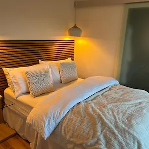 Private With En-suite In Shared House Southend-on-Sea