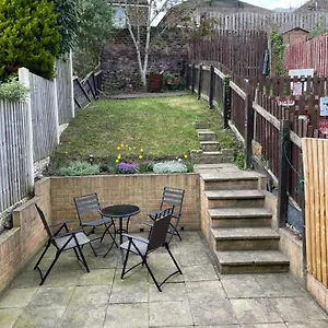 Rotherham,meadowhall,magna,utilita Arena,with Wifi And Driveway Rotherham